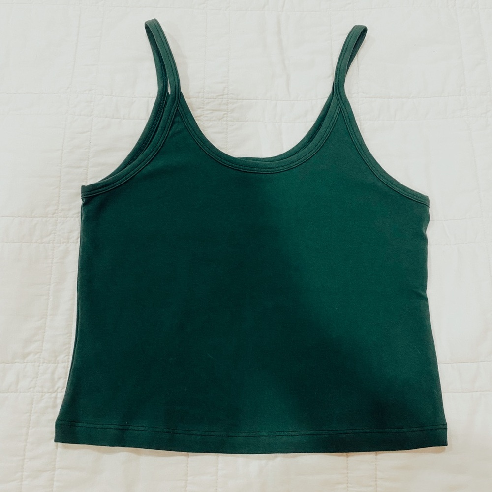 Arq Crop Tank